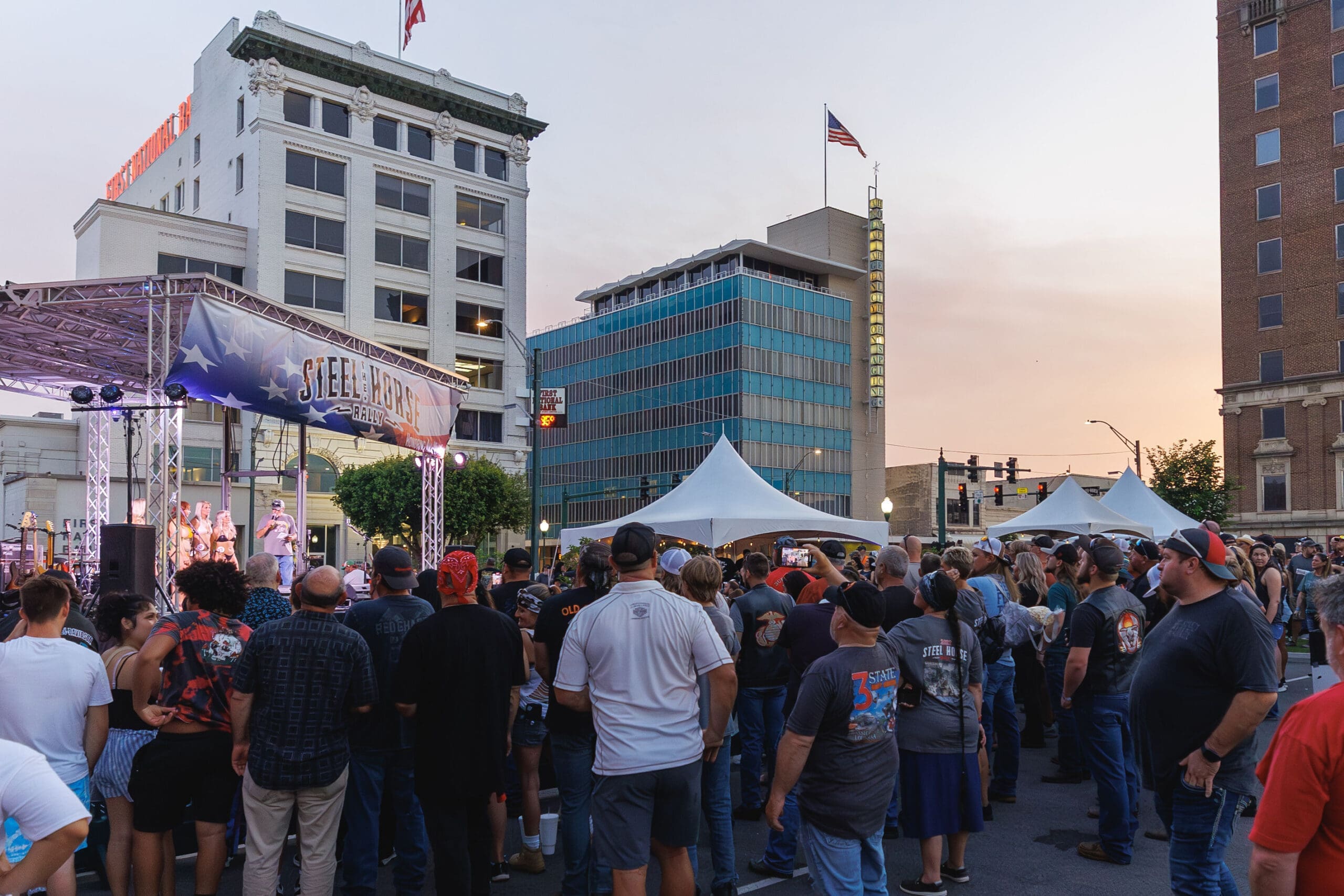 Enjoy the Handle Bar, Live Music, & the VIB Area Opens